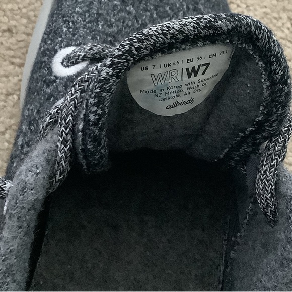 Allbirds Merino Wool Runner Size 7 - Picture 7 of 7